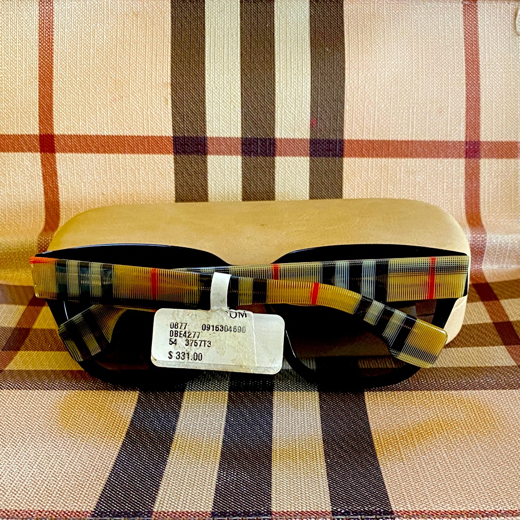 Burberry Polarized Made In Italy Signature Arms Sunglasses New With Tags